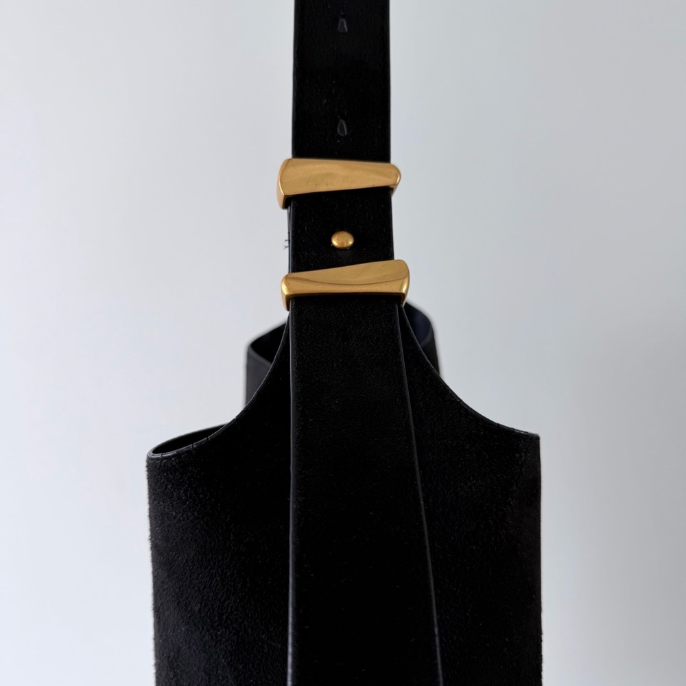 H&M Black Faux Suede Bucket Bag Gold Hardware Adjustable Strap - Picture 9 of 14